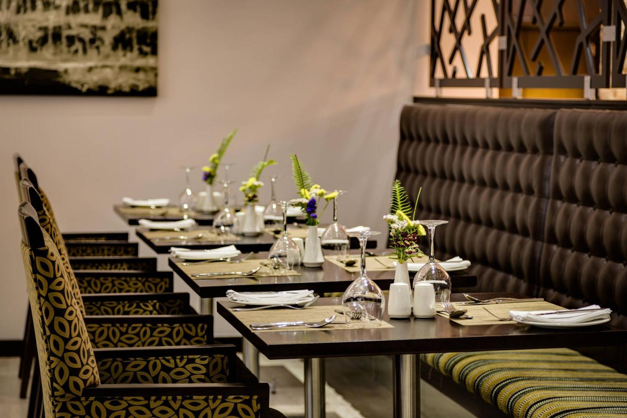 Protea Hotel By Marriott Upington Exterior photo